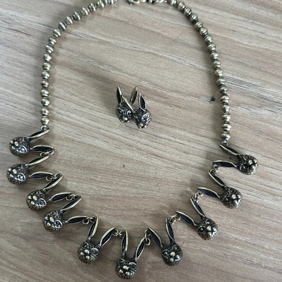 Vintage Stainless Steel Jewelry Rabbit Head Necklace Chain & Earrings - Picture 1 of 11